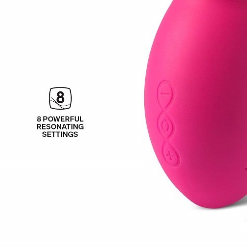 LELO SONA Cruise Clitoral Massager Cerise with 8 powerful resonating settings